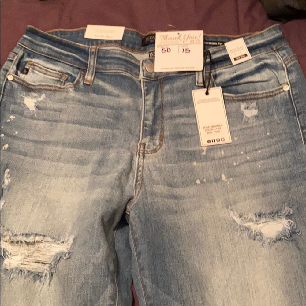 Women’s Jeans